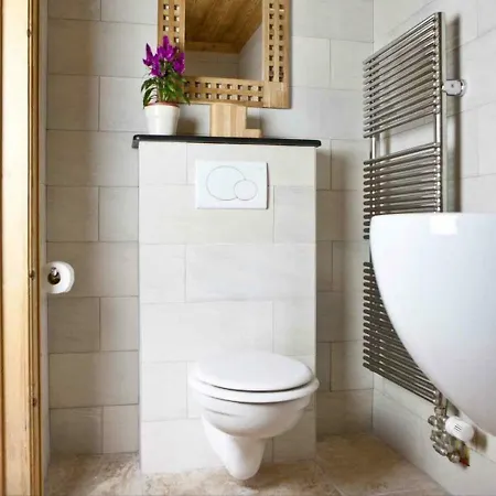 Snug Apartment In Chamonix Mont Blanc With Balcony * 샤모니