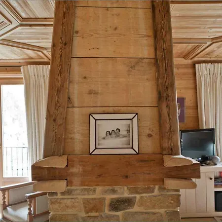 아파트 Snug Apartment In Chamonix Mont Blanc With Balcony 샤모니
